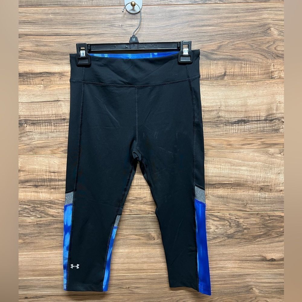 Under armour cropped pants M‎